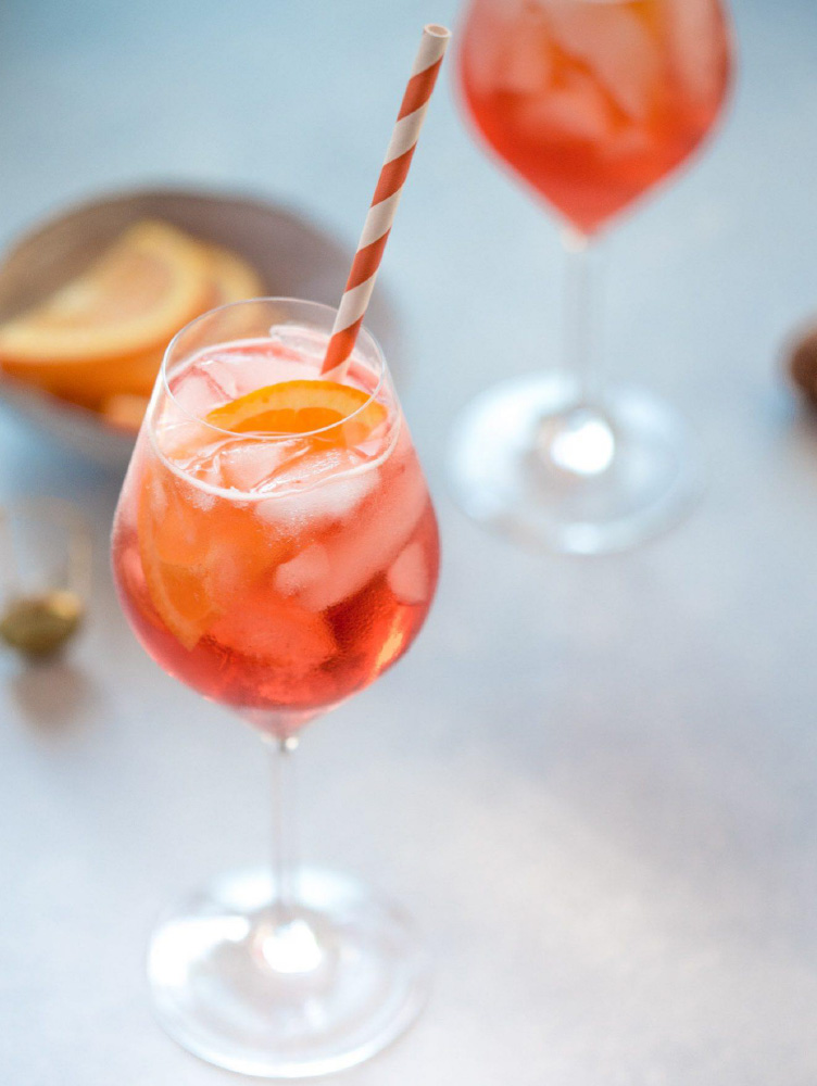 Card image for the blog: Aperol Spritz category