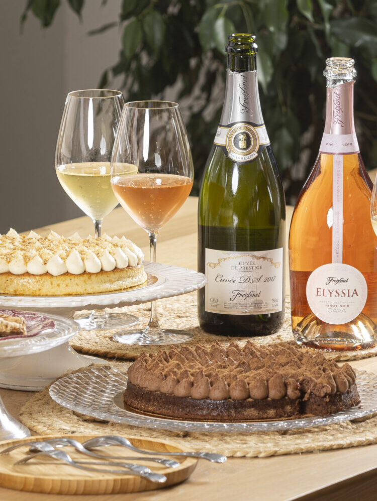 Card image for our visit: Cava & Cakes